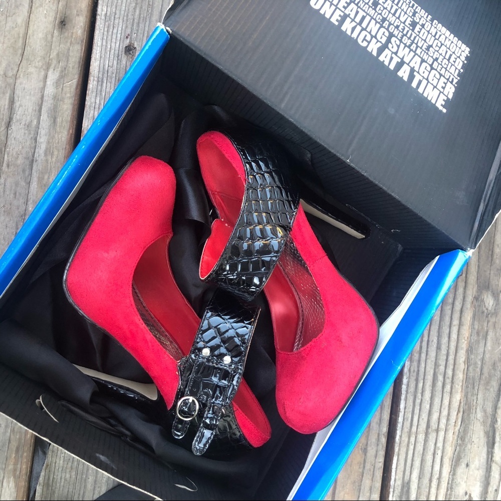 Shiekh Red Black Pump Heels